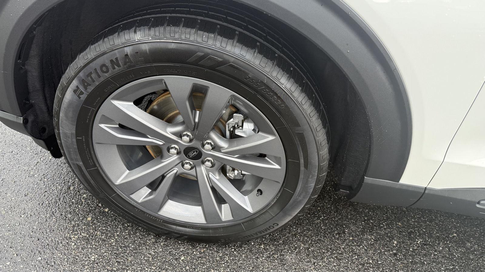 Ford Explorer XLT AWD 2021
