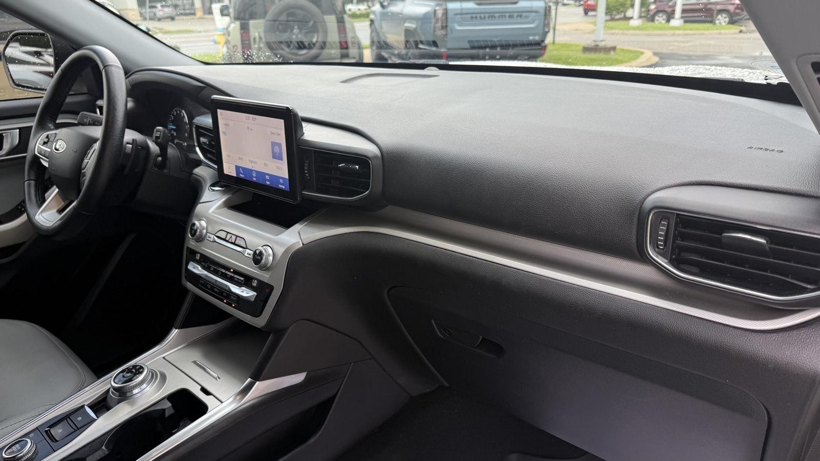 Ford Explorer XLT AWD 2021