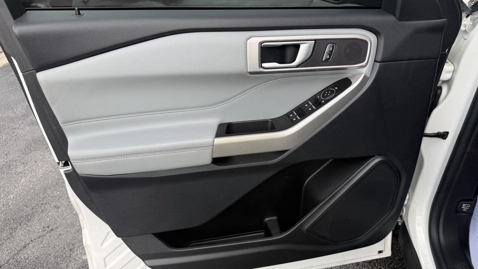 Ford Explorer XLT AWD 2021