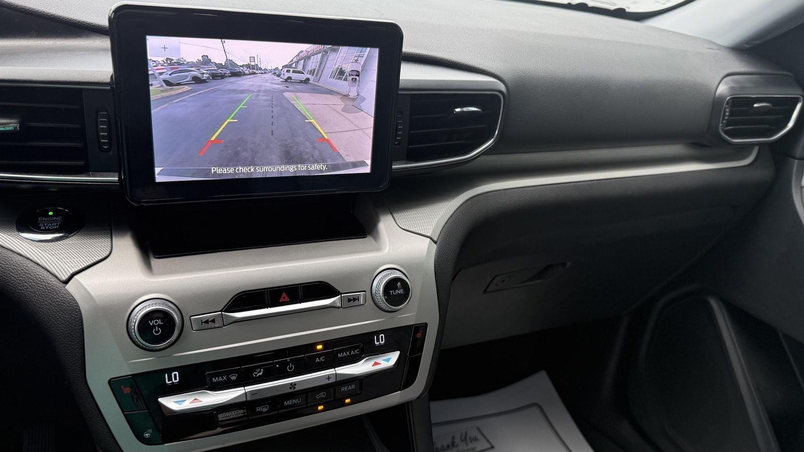 Ford Explorer XLT AWD 2021