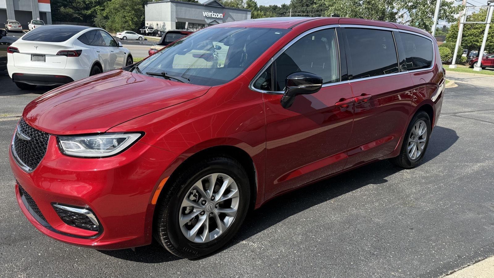 Chrysler Pacifica Limited 2026