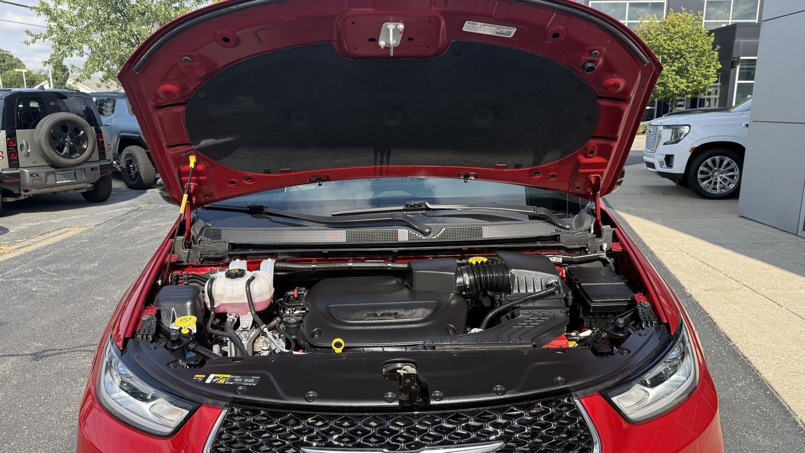 Chrysler Pacifica Limited 2026