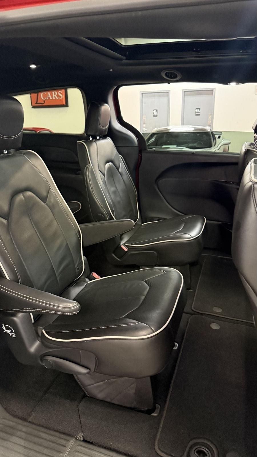 Chrysler Pacifica Limited 2026