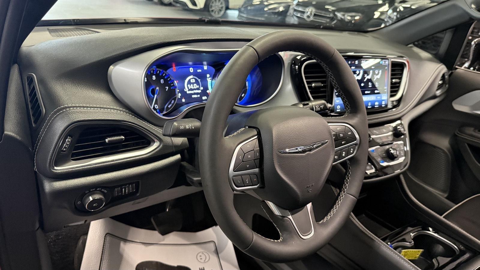Chrysler Pacifica Limited 2026
