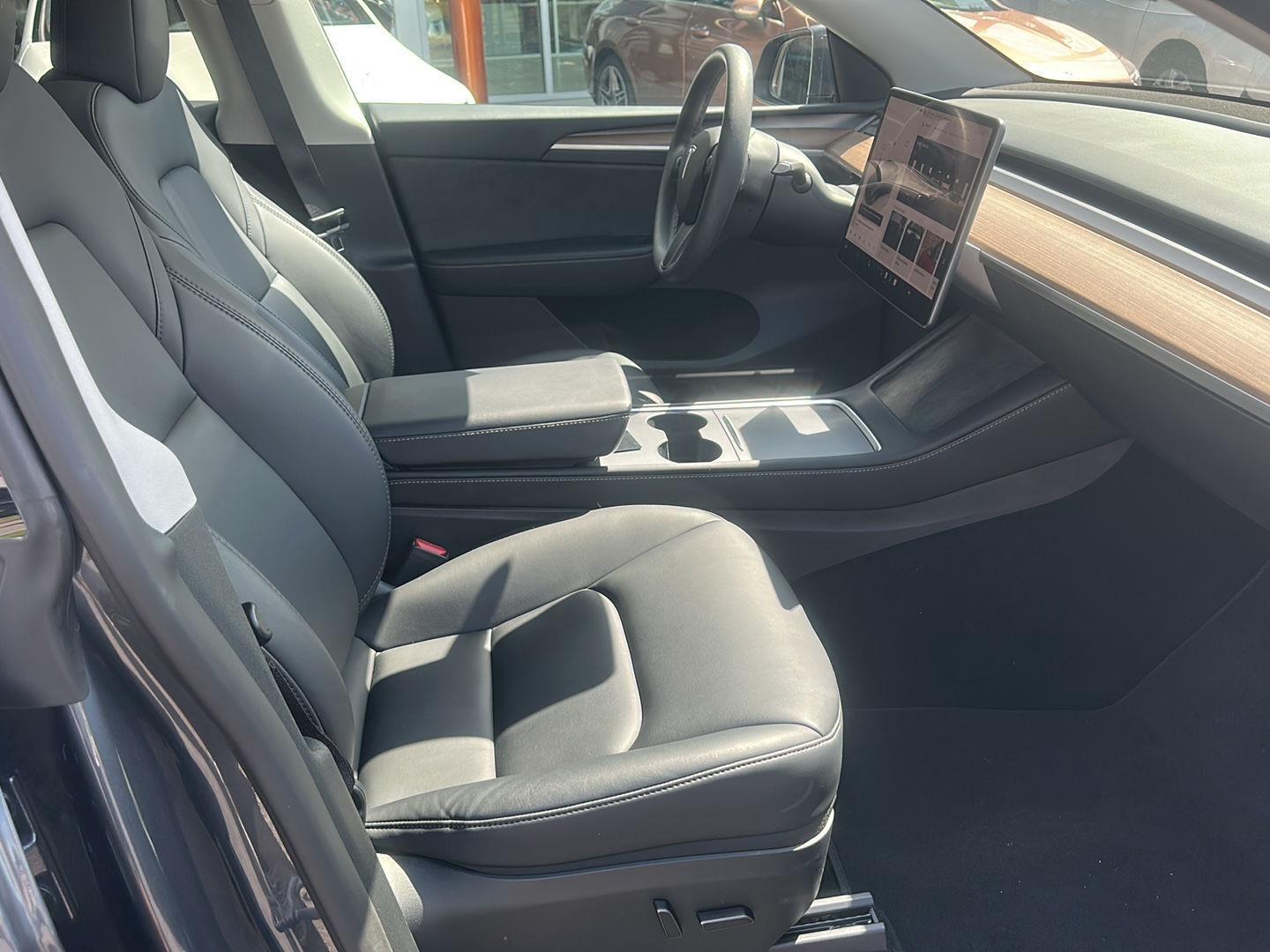 Tesla Model Y Long Range 2023