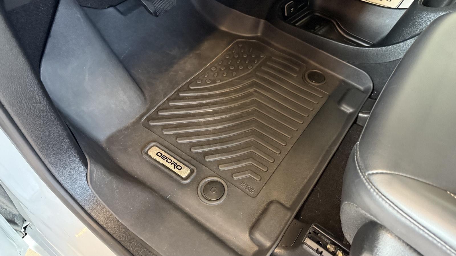Chrysler Pacifica Touring L AWD 2023