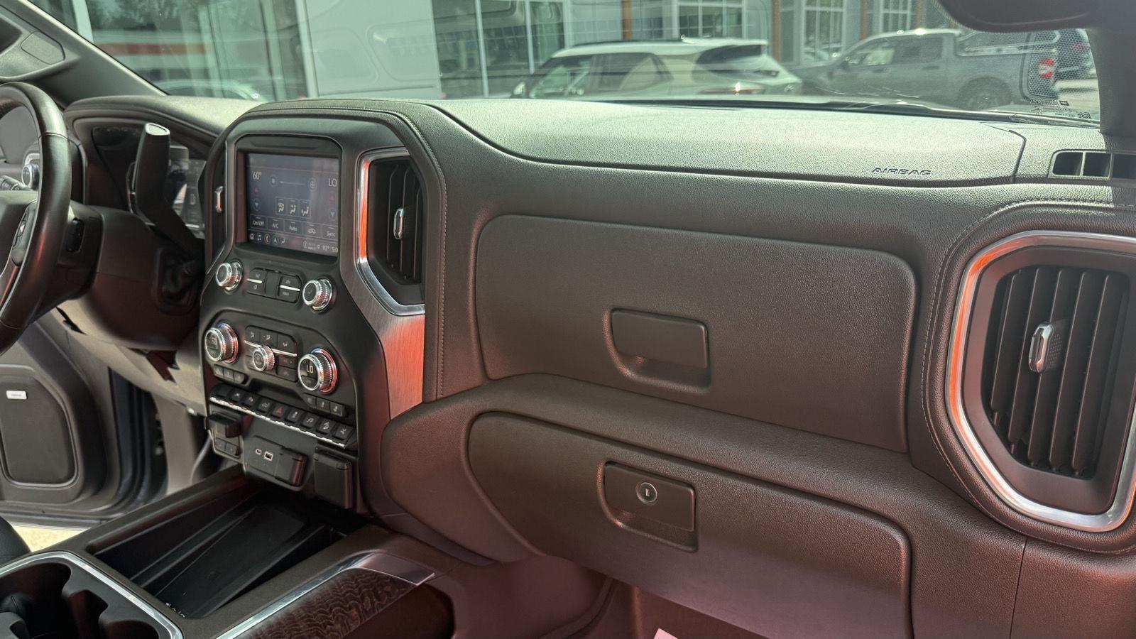 GMC Sierra 1500 Denali Crew Cab 4WD 2021