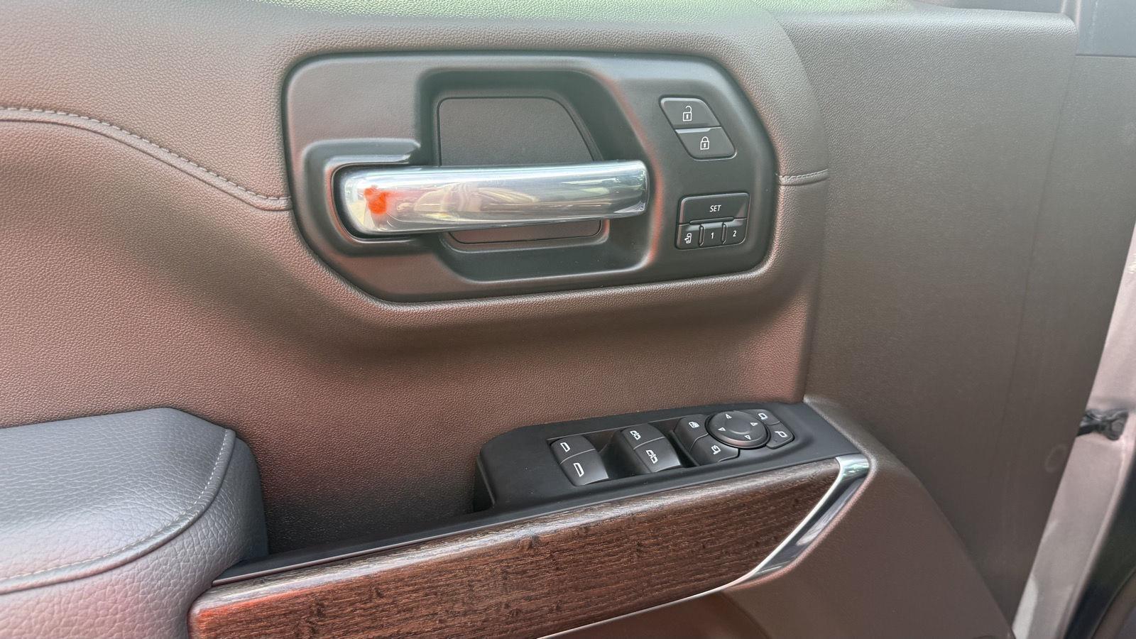 GMC Sierra 1500 Denali Crew Cab 4WD 2021