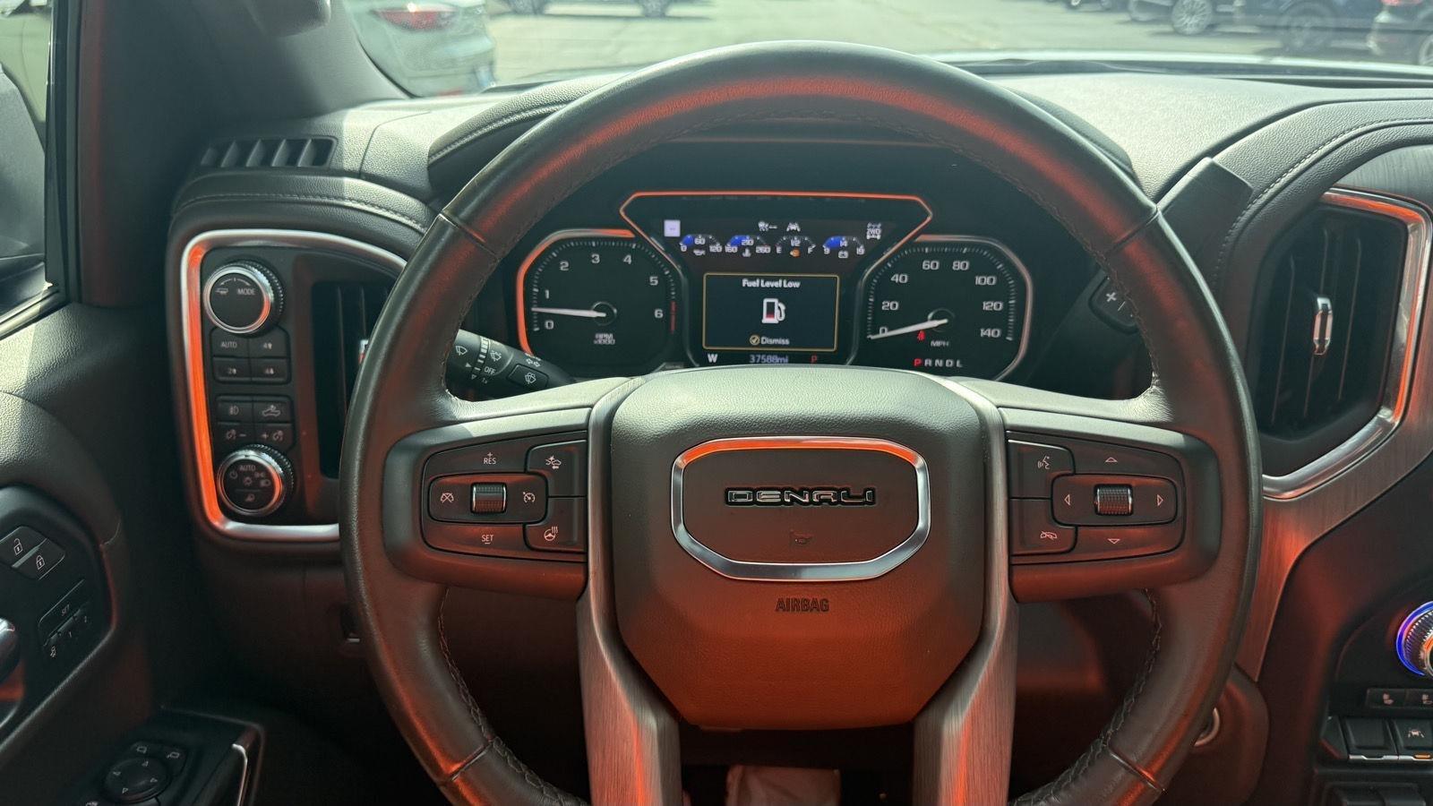 GMC Sierra 1500 Denali Crew Cab 4WD 2021