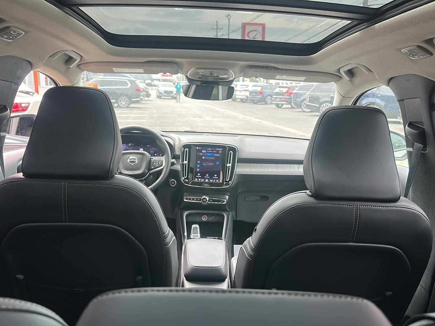 Volvo XC40 B5 Plus Dark AWD 2026