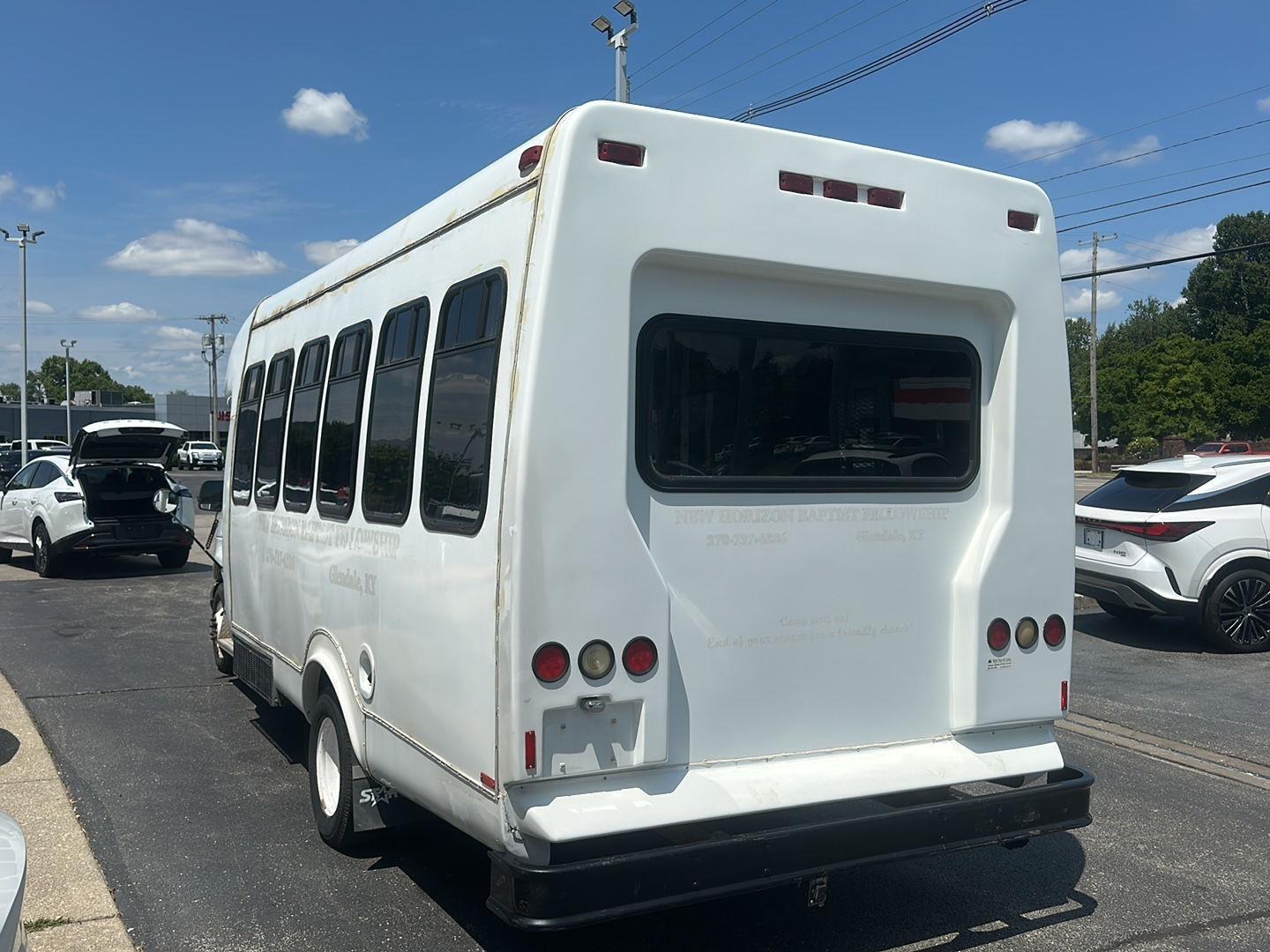 Ford Econoline E-450 Super Duty 2003