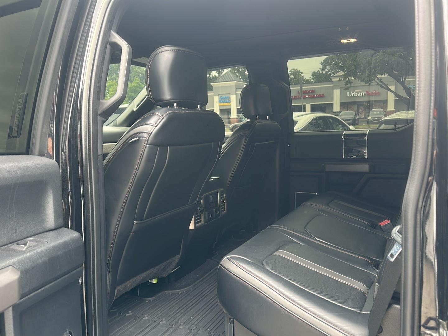 Ford F-350 SD Platinum Crew Cab Long Box 4WD 2020