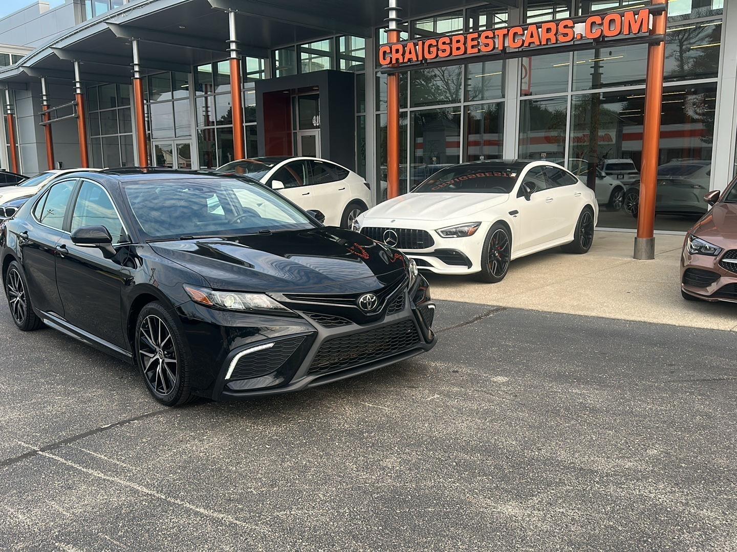 Toyota Camry SE 2024