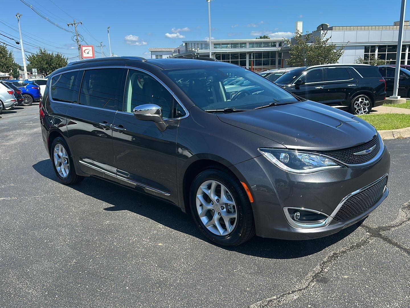 2019 Chrysler Pacifica Limited