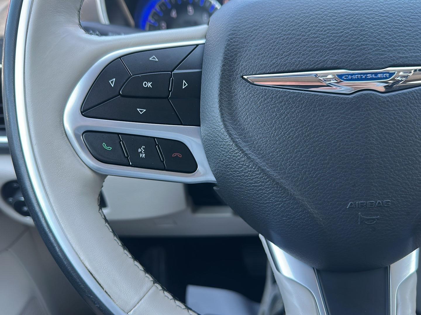 Chrysler Pacifica Limited 2019