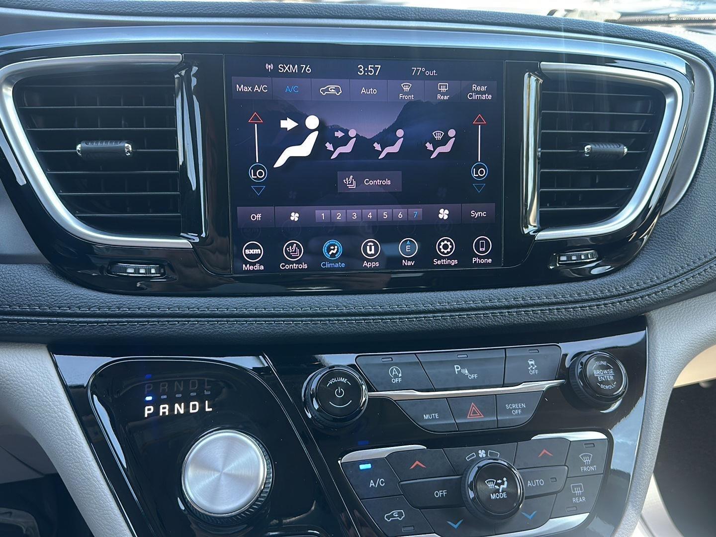Chrysler Pacifica Limited 2019