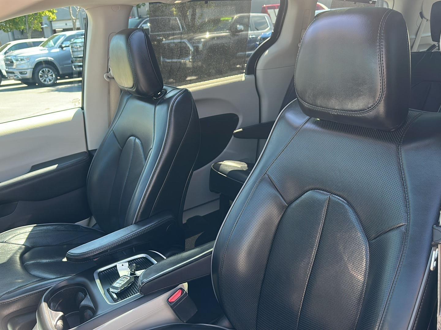 Chrysler Pacifica Limited 2019
