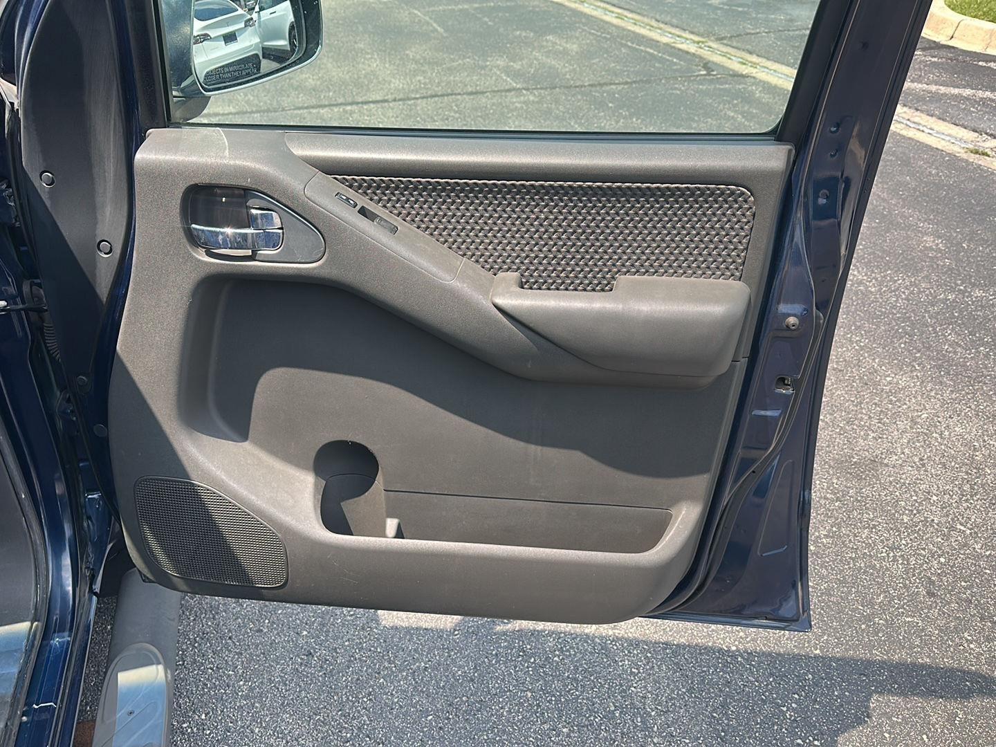 Nissan Frontier LE King Cab 2WD 2008