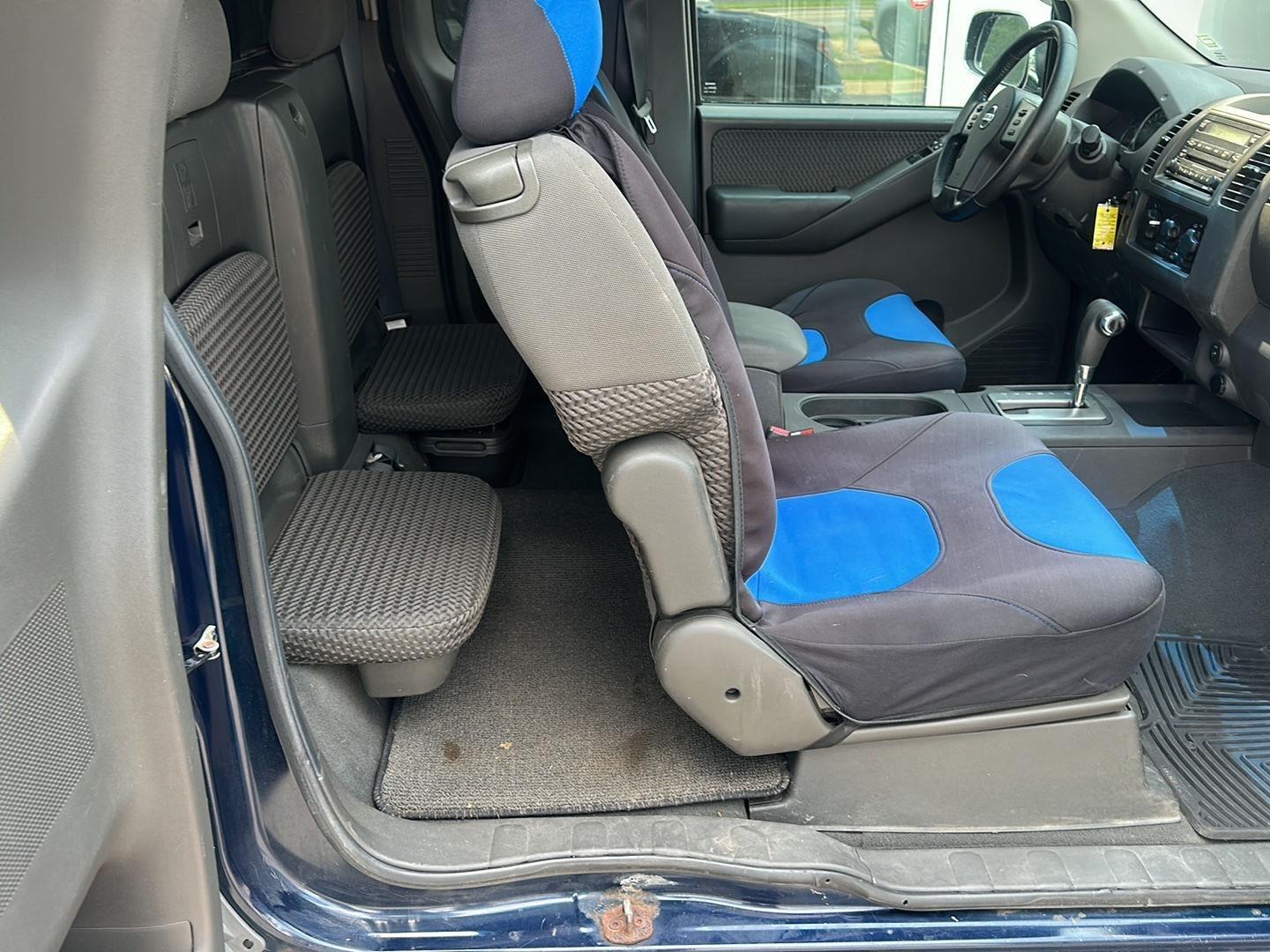 Nissan Frontier LE King Cab 2WD 2008