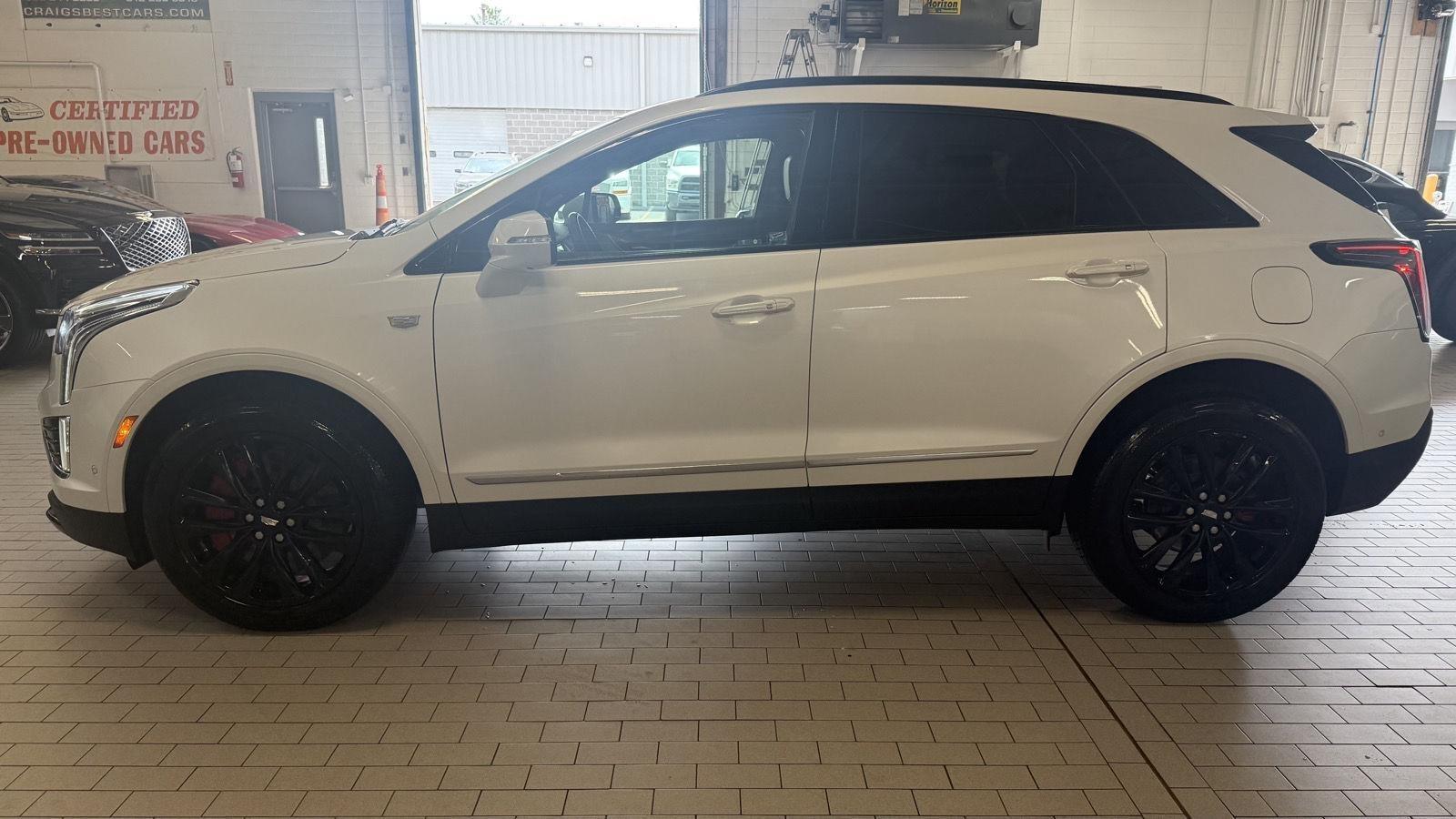 Cadillac XT5 Sport AWD 2023
