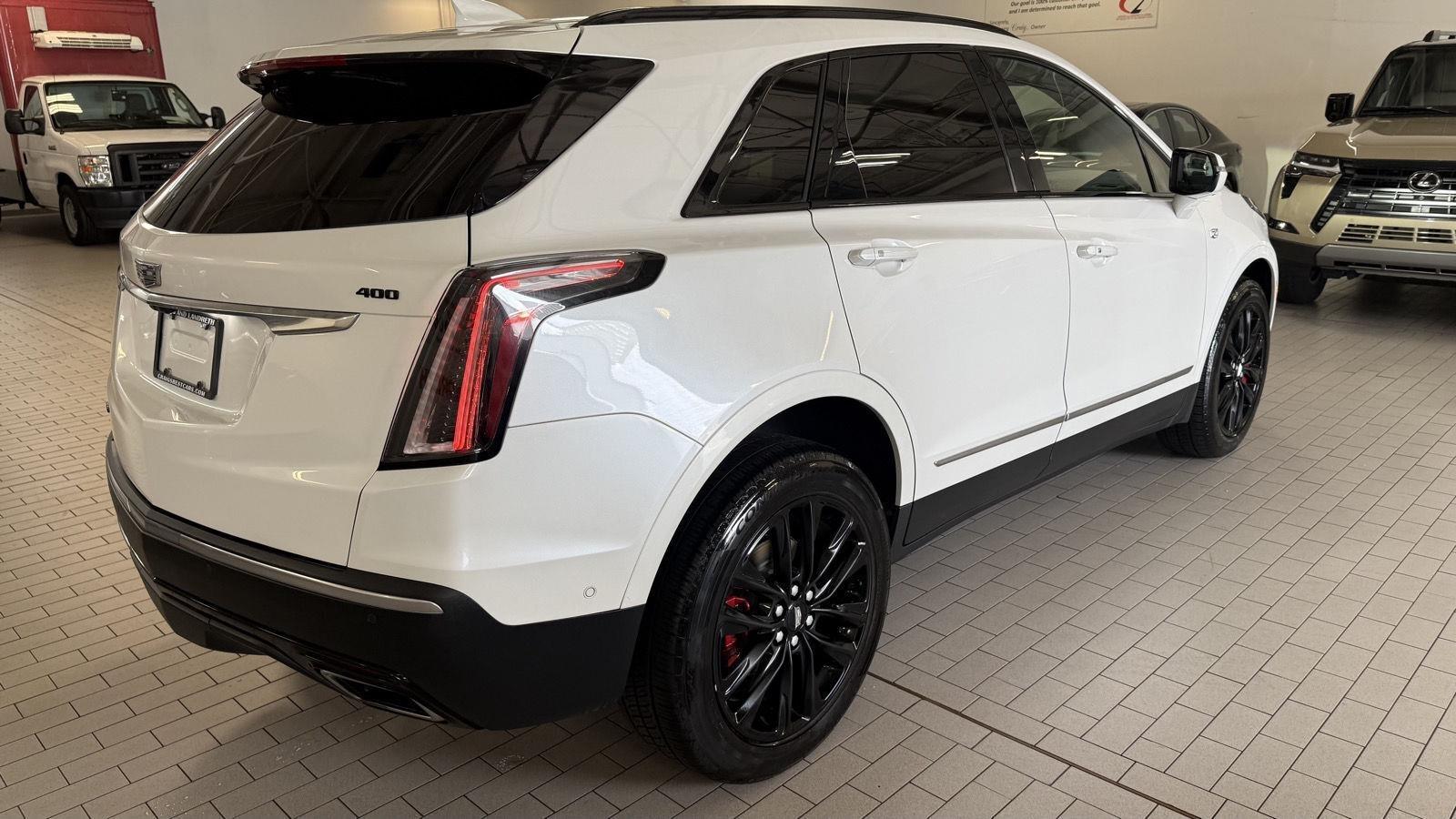 Cadillac XT5 Sport AWD 2023
