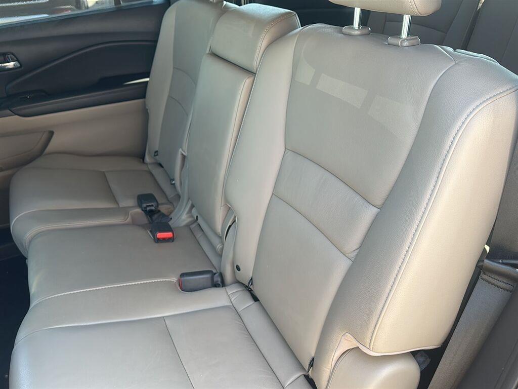 Honda Pilot Touring 4WD 2021