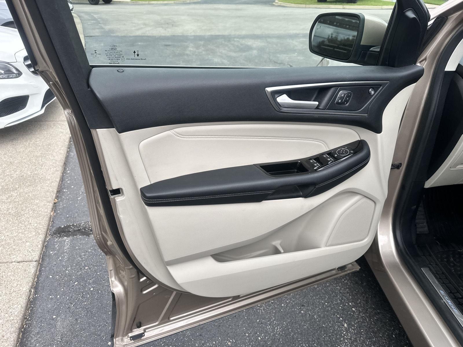 Ford Edge Titanium 2020