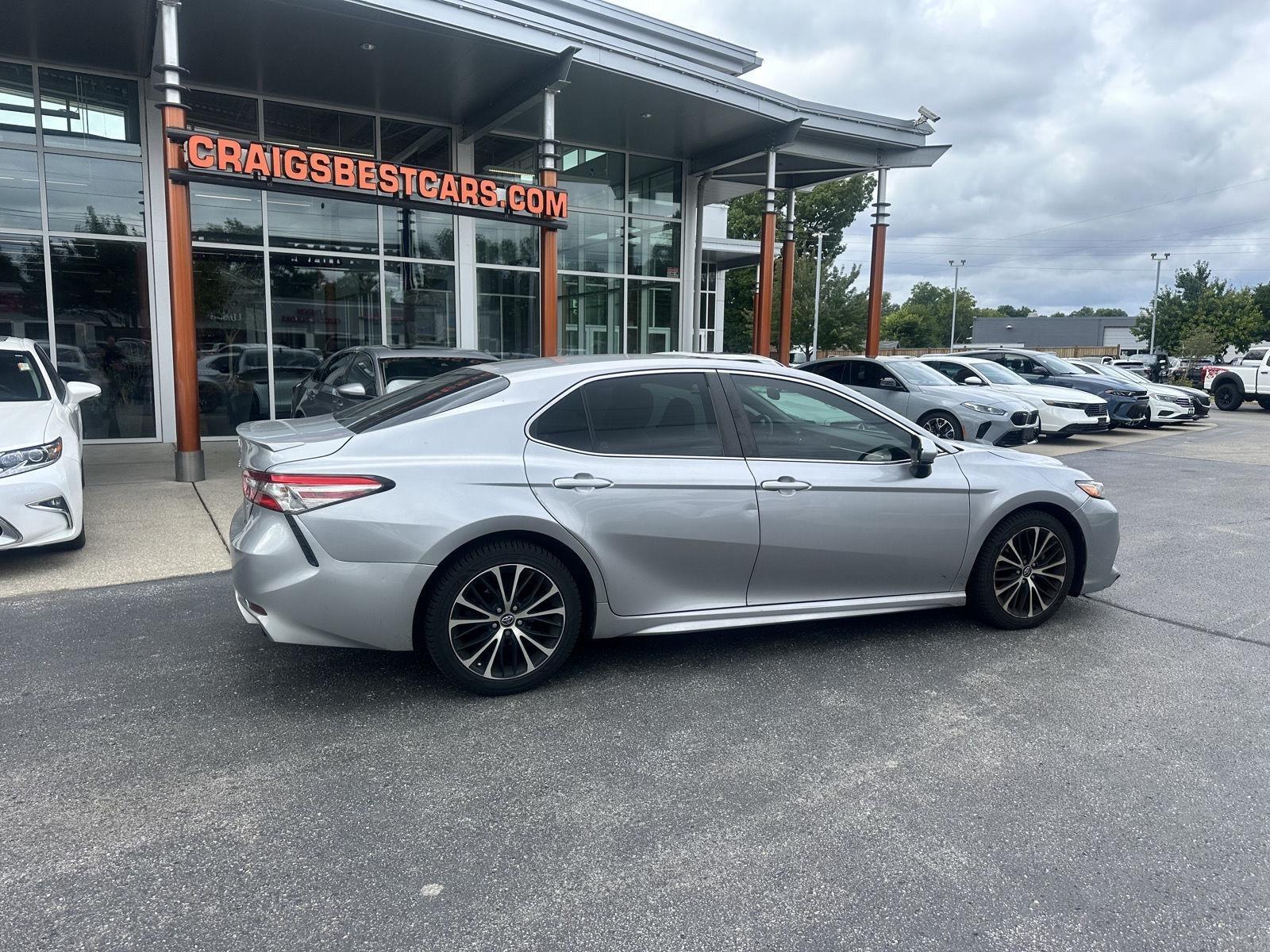 Toyota Camry SE 2018