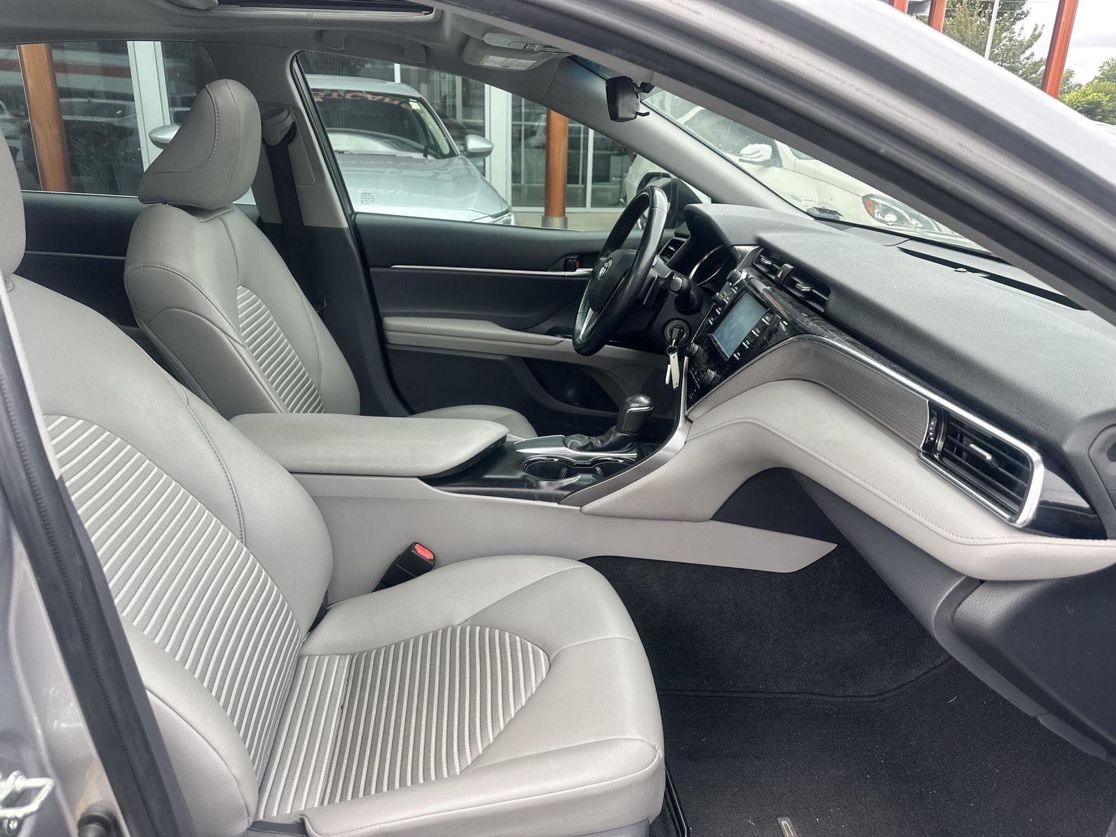 Toyota Camry SE 2018