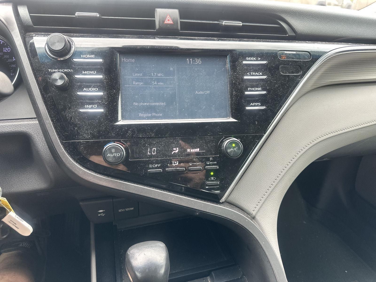Toyota Camry SE 2018