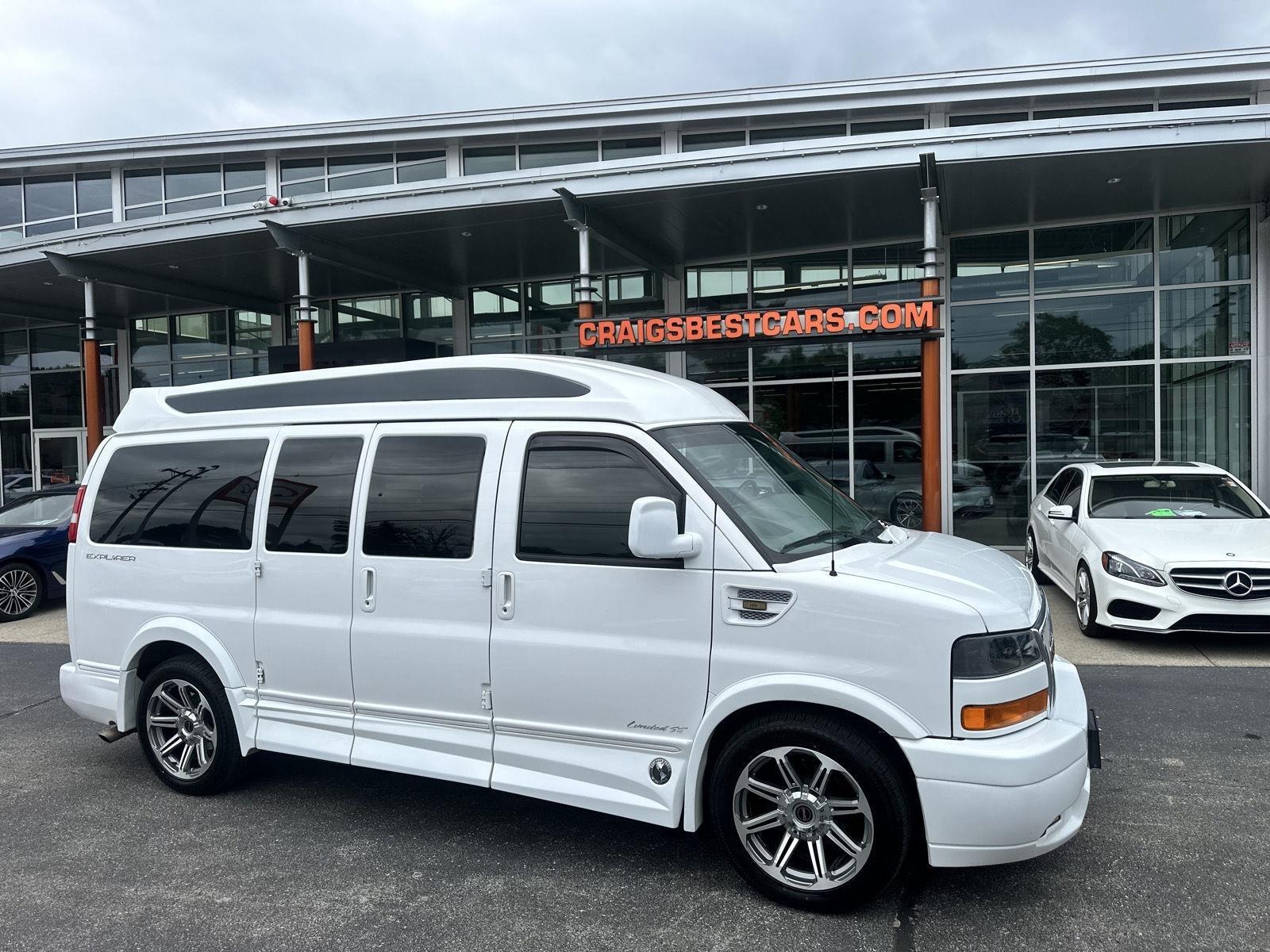 GMC Savana G2500 Cargo 2016
