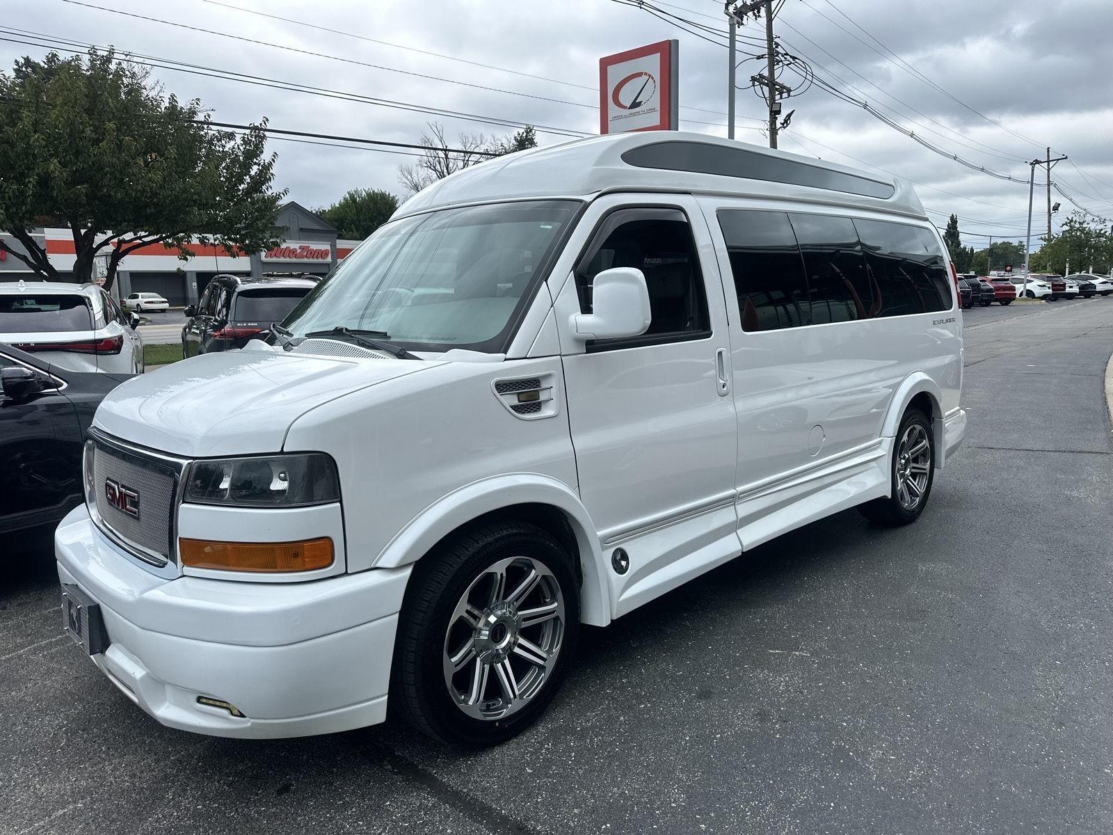 GMC Savana G2500 Cargo 2016