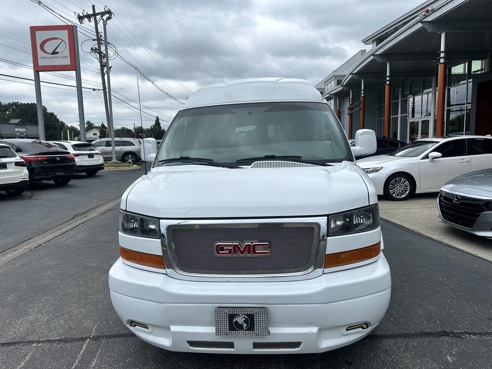 GMC Savana G2500 Cargo 2016