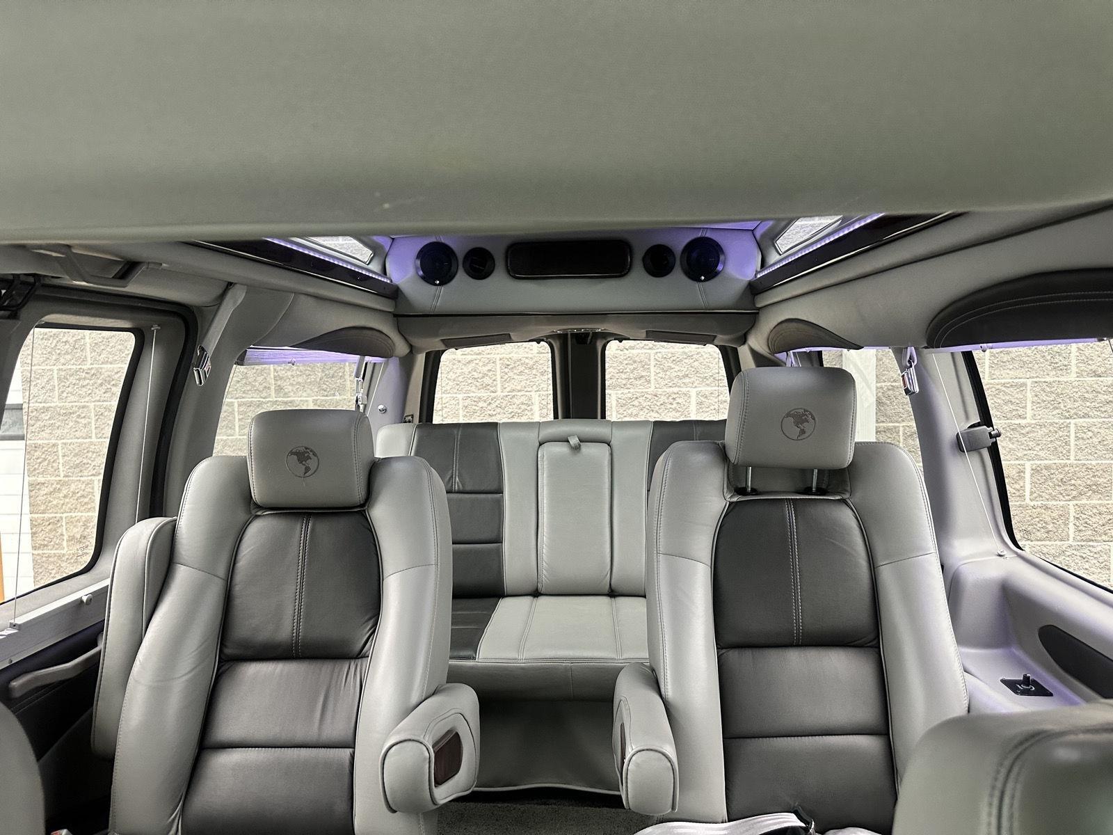 GMC Savana G2500 Cargo 2016