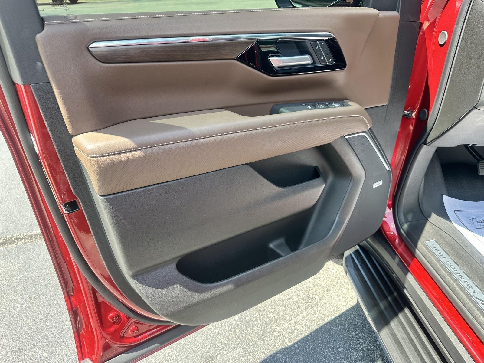 Chevrolet Tahoe High Country 4WD 2026