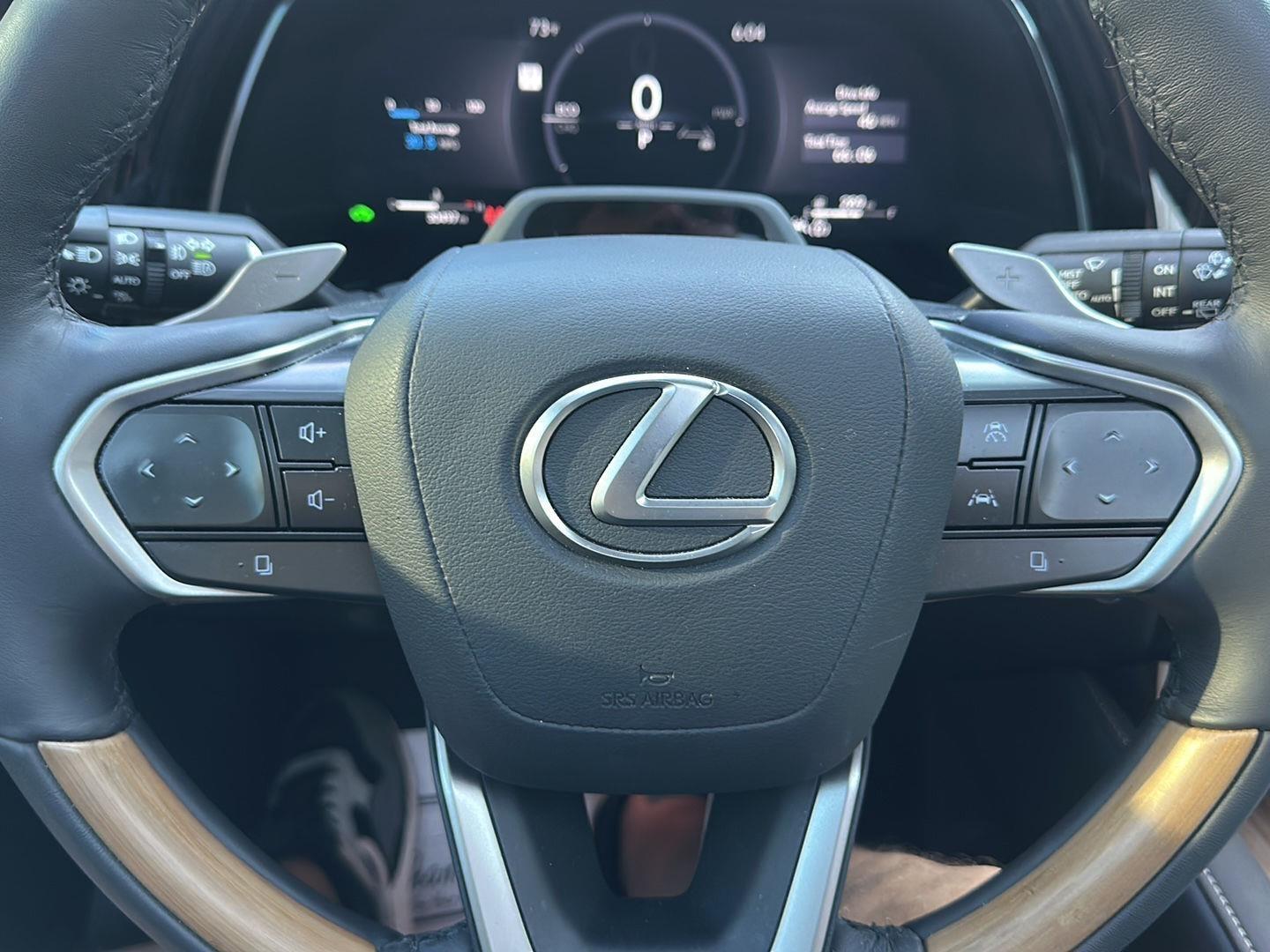 Lexus RX 350h AWD 2025