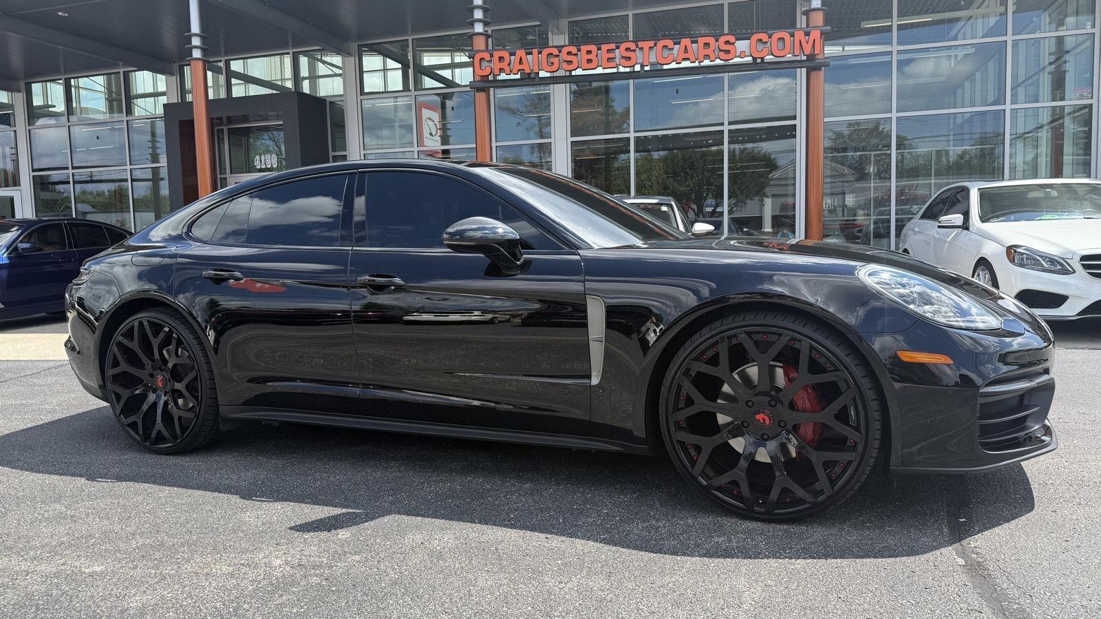 2022 Porsche Panamera 4