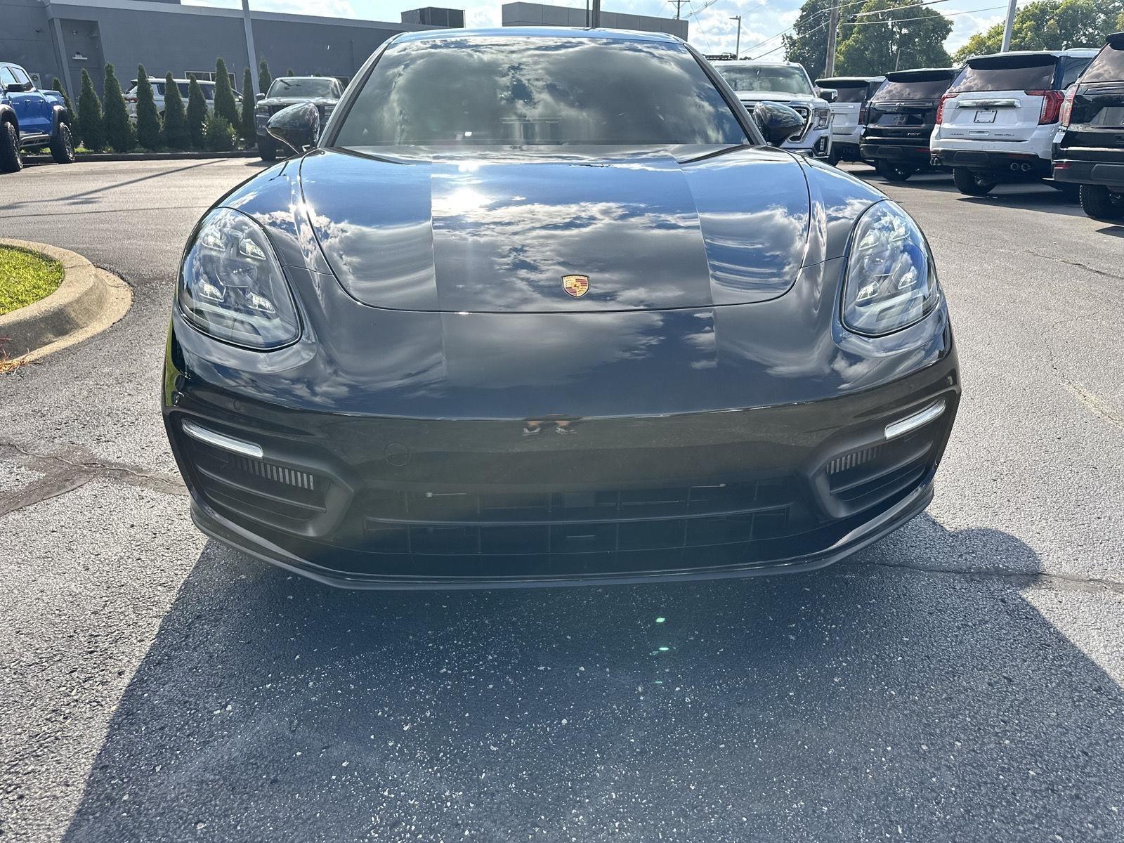 Porsche Panamera 4 2022