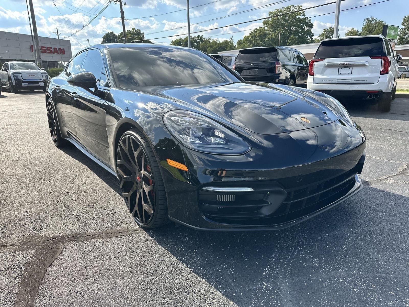Porsche Panamera 4 2022