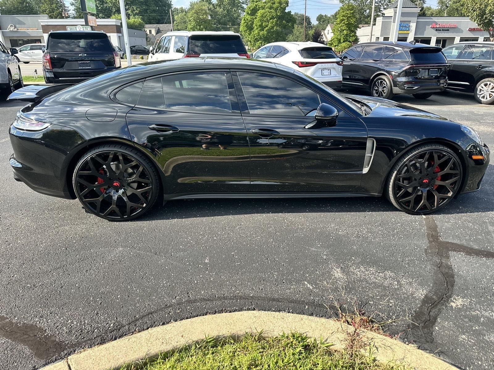 Porsche Panamera 4 2022