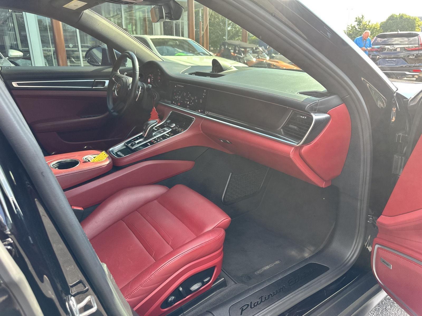 Porsche Panamera 4 2022