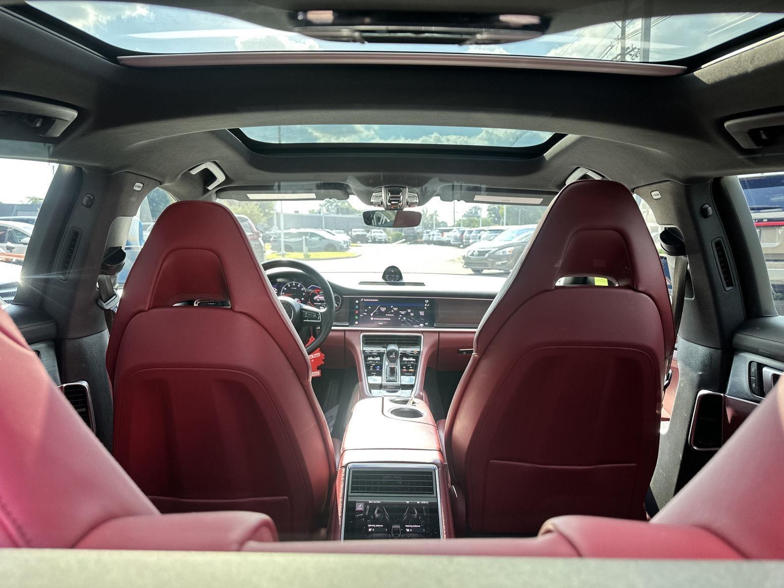 Porsche Panamera 4 2022