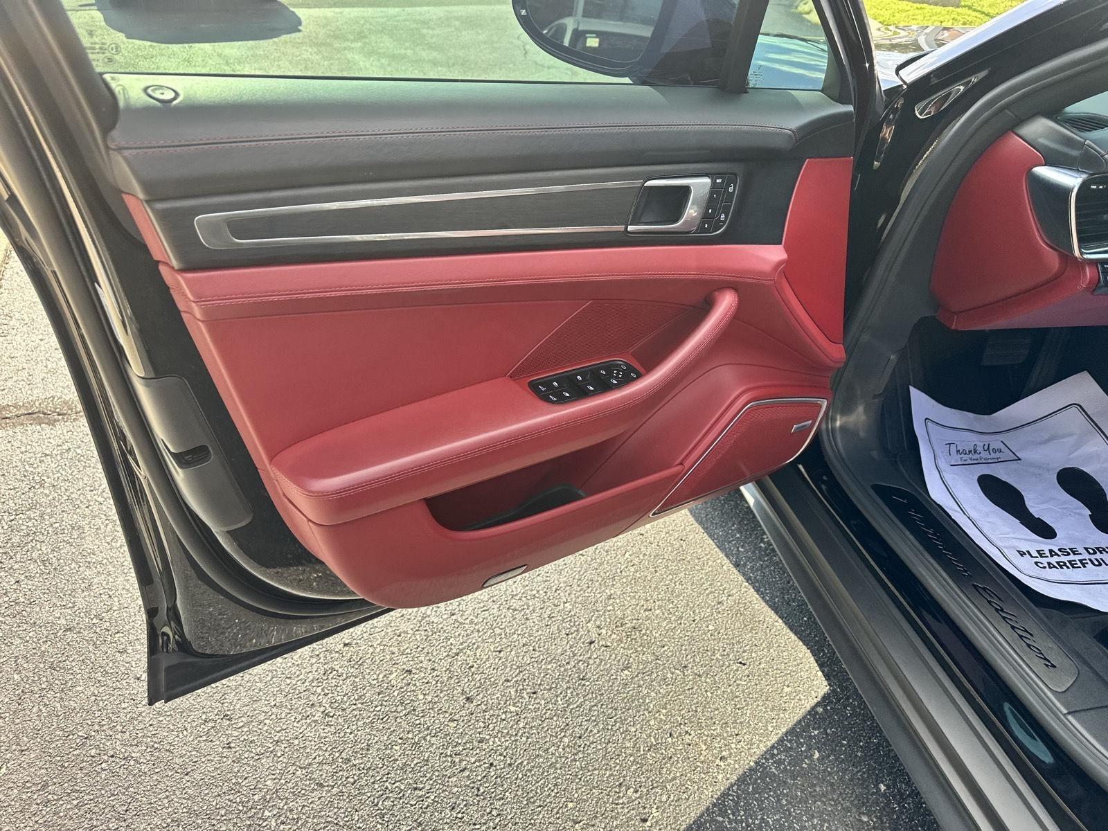 Porsche Panamera 4 2022