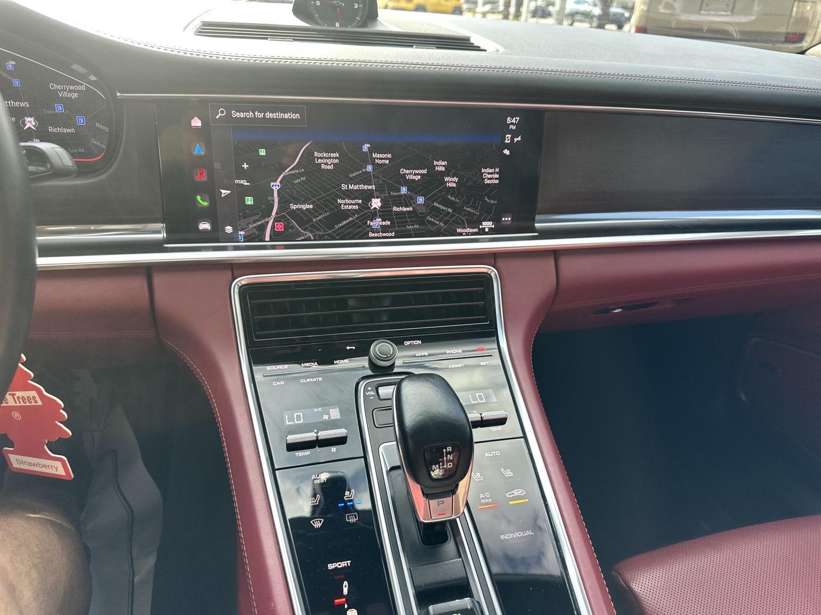 Porsche Panamera 4 2022