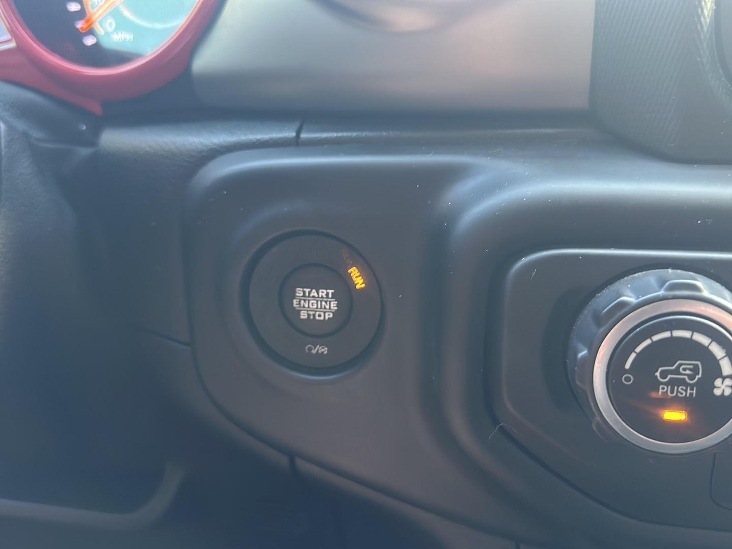 Jeep Wrangler Unlimited Sport 2020