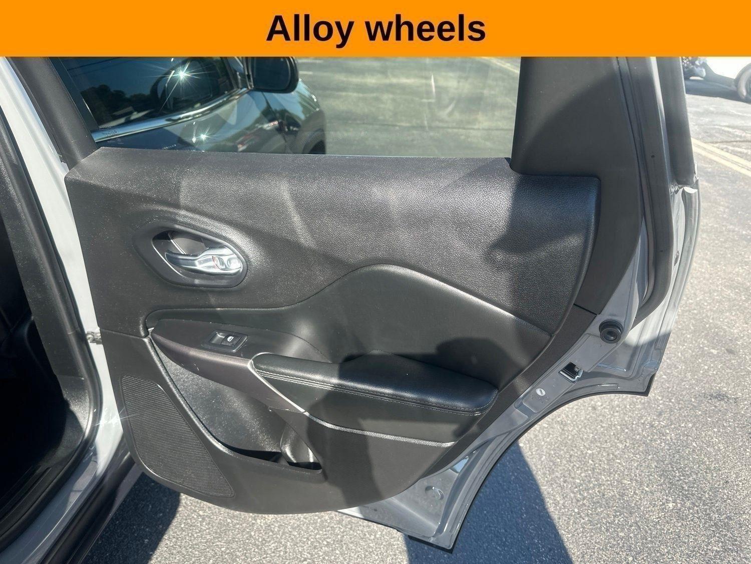 Jeep Cherokee Latitude Plus 4WD 2020