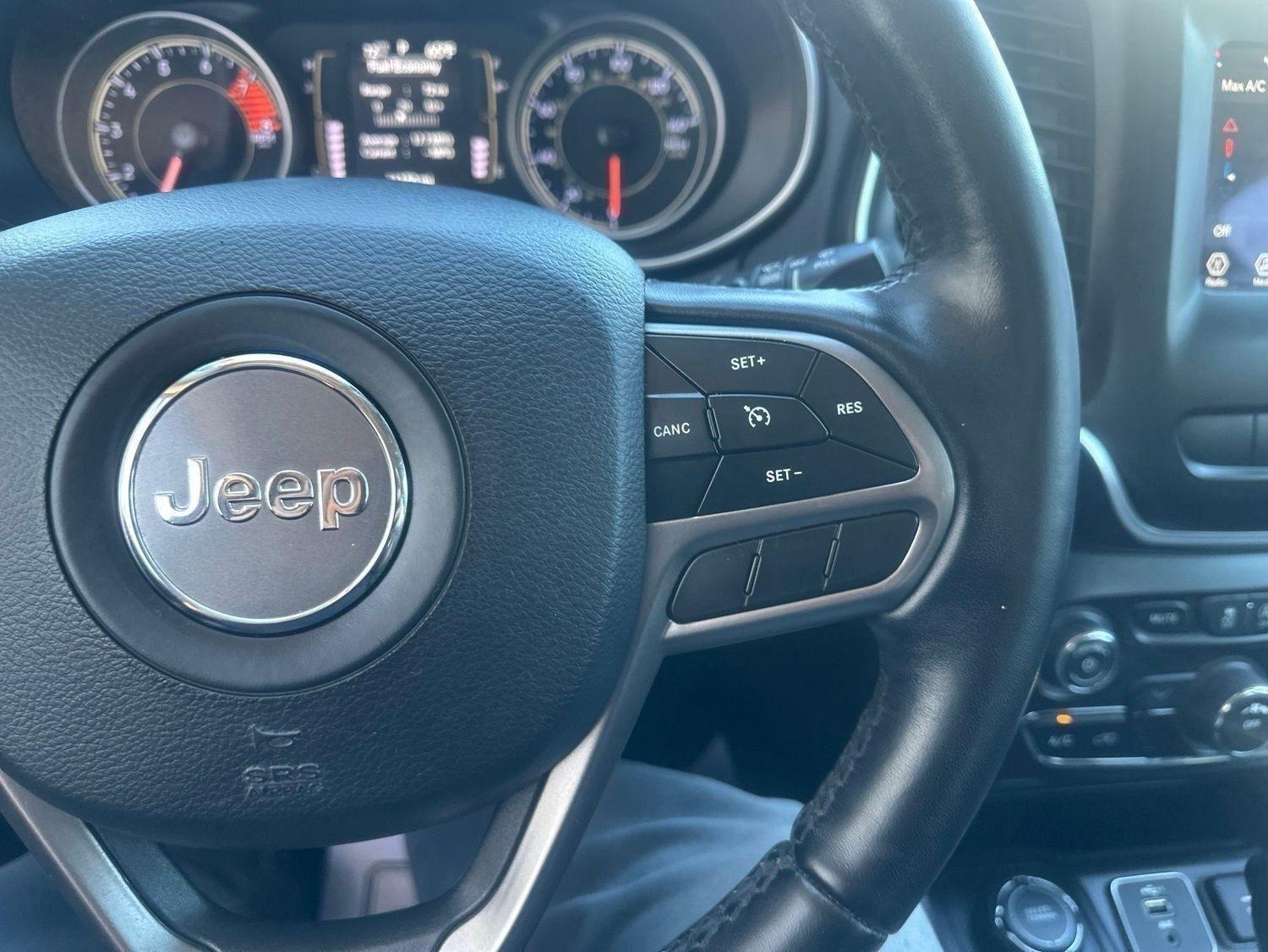 Jeep Cherokee Latitude Plus 4WD 2020