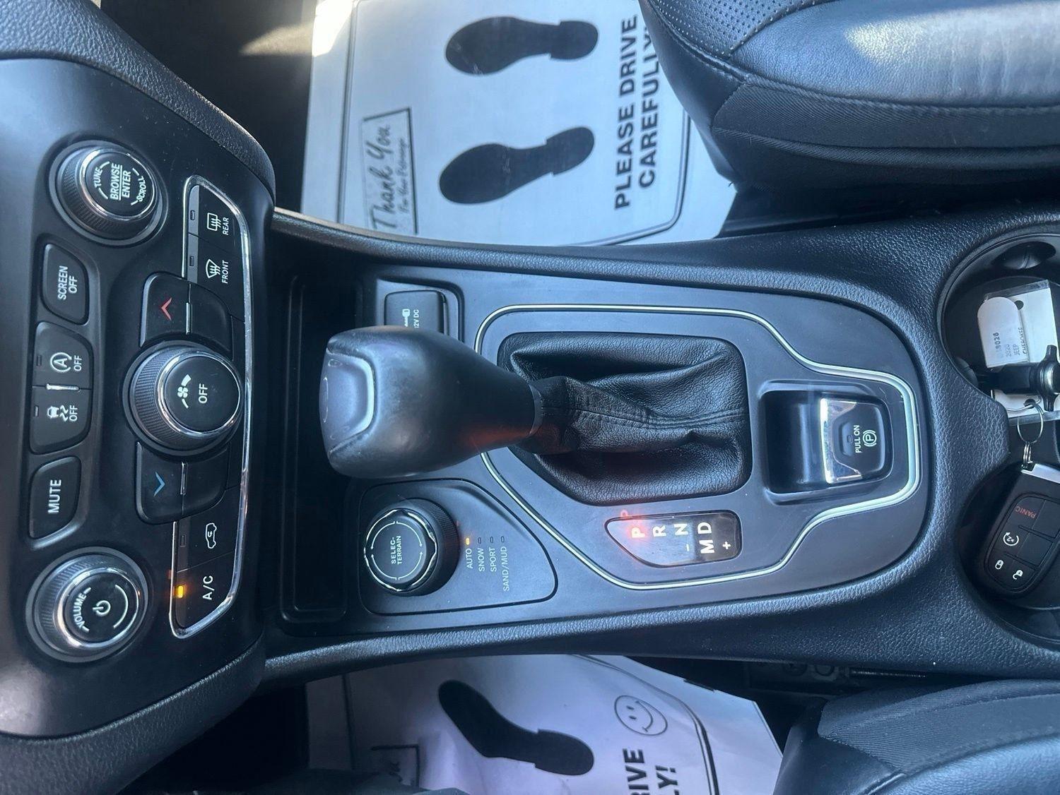 Jeep Cherokee Latitude Plus 4WD 2020
