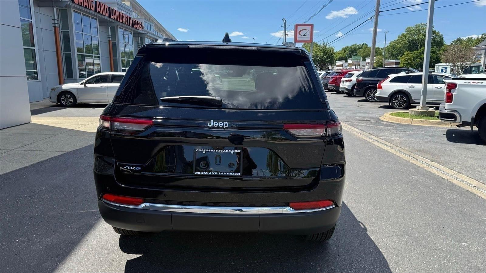 Jeep Grand Cherokee 4xe Base 2025