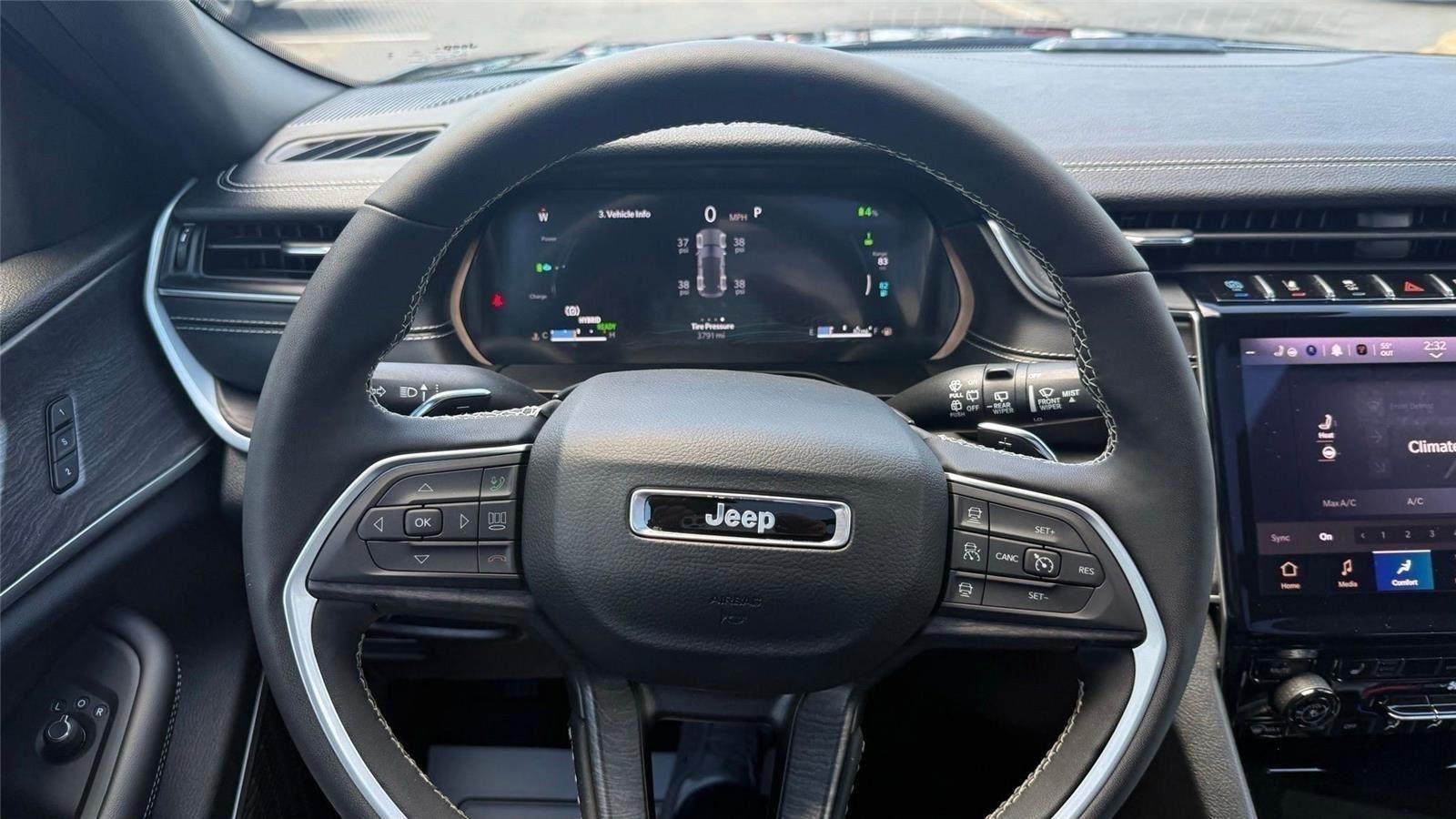 Jeep Grand Cherokee 4xe Base 2025